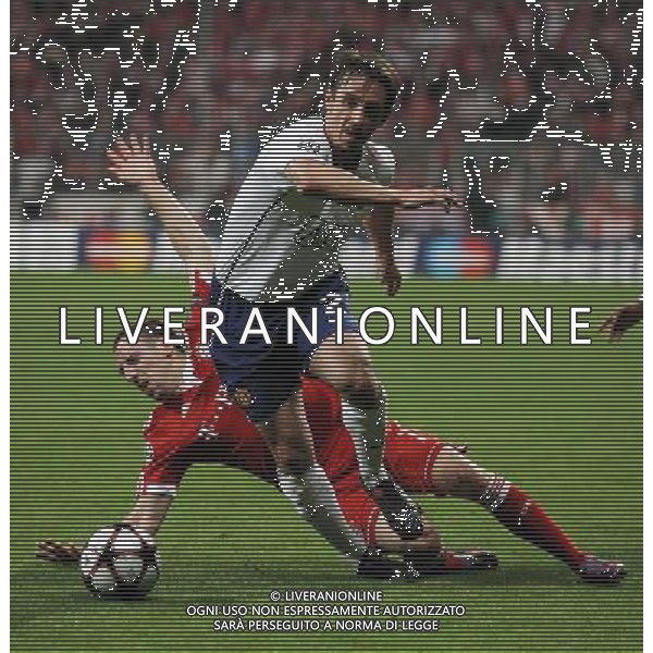 CHAMPIONS LEAUGUE BAYERN MONACO MANCHESTER UNITED QUARTI DI FINALE CALCIO Fussball, 30.03.2010, International, UEFA Champions League, Saison 2009/2010, 1/4-Finale, Hinspiel FC Bayern MŸnchen - Manchester United, 2 : 1 nella foto Franck Ribery - Gary Neville ph.firo/AG ALDO LIVERANI SAS - only italy