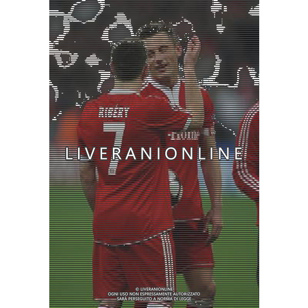 CHAMPIONS LEAUGUE BAYERN MONACO MANCHESTER UNITED QUARTI DI FINALE CALCIO Fussball, 30.03.2010, International, UEFA Champions League, Saison 2009/2010, 1/4-Finale, Hinspiel FC Bayern MŸnchen - Manchester United, 2 : 1 nella foto l\'esultanza a fine gara di Franck Ribery e di Ivica Olic ph.firo/AG ALDO LIVERANI SAS - only italy