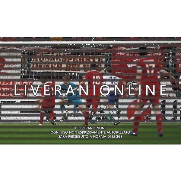 CHAMPIONS LEAUGUE BAYERN MONACO MANCHESTER UNITED QUARTI DI FINALE CALCIO Fussball, 30.03.2010, International, UEFA Champions League, Saison 2009/2010, 1/4-Finale, Hinspiel FC Bayern MŸnchen - Manchester United, 2 : 1 nella foto il gol di Ivica Olic ph.firo/AG ALDO LIVERANI SAS - only italy