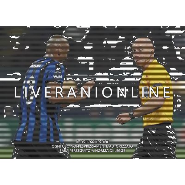Champions League 2009/2010 Quarti di Finale Andata Milano - 31.03.2010 Inter-CSKA Mosca Nella Foto: ARBITRO WEBB-MAICON /Ph.Vitez-Ag. Aldo Liverani