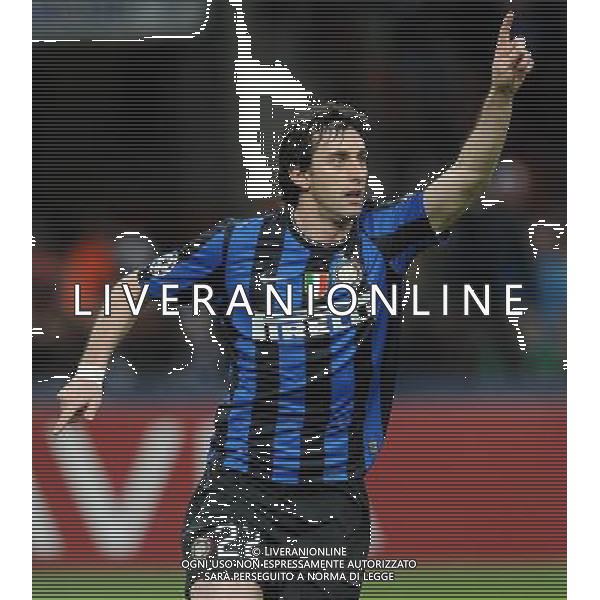 Champions League 2009/2010 Quarti di Finale Andata Milano - 31.03.2010 Inter-CSKA Mosca Nella Foto: ESULTANZA DOPO IL GOL DI DIEGO MILITO DEL 1-0 /Ph.Vitez-Ag. Aldo Liverani