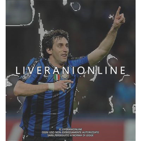 Champions League 2009/2010 Quarti di Finale Andata Milano - 31.03.2010 Inter-CSKA Mosca Nella Foto: ESULTANZA DOPO IL GOL DI DIEGO MILITO DEL 1-0 /Ph.Vitez-Ag. Aldo Liverani