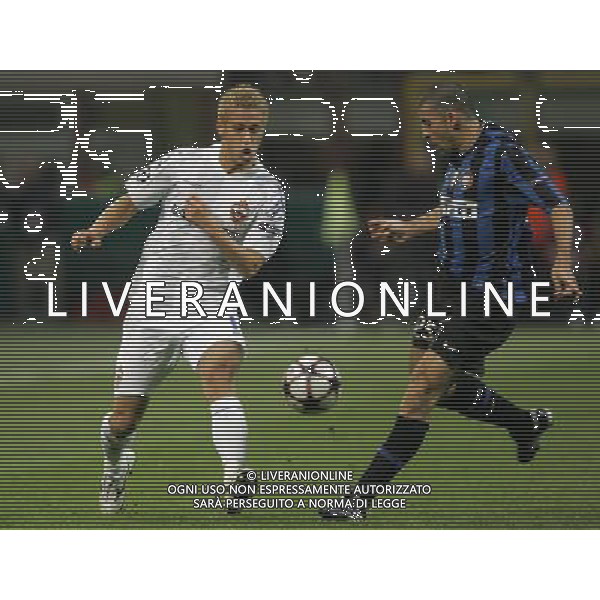 Milano 31-03-2010 Champions League 2009/2010 inter-cska mosca 1:0 nella foto keisuke honda e walter samuel ph marco luzzani/ag aldo liverani s.a.s. 