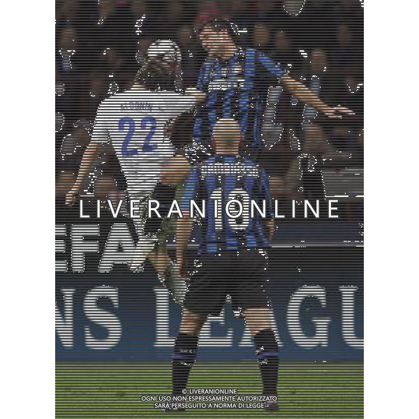 Milano 31-03-2010 Champions League 2009/2010 inter-cska mosca 1:0 nella foto evgeni aldonin, dejan stankovic e esteban cambiasso ph marco luzzani/ag aldo liverani s.a.s. 