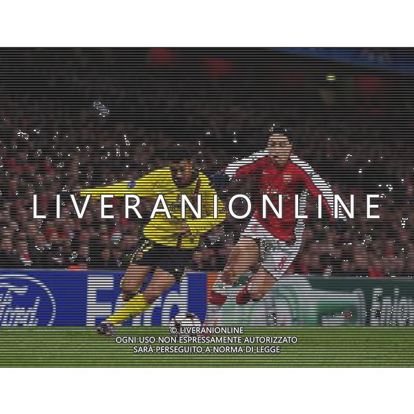 ARSENAL - BARCELLONA QUARTI DI FINALE ANDATA CHAMPIONS LEAGUE (100401) -- LONDON, April 1, 2010 () -- Barcelona\'s Pedro Rodriguez (L) vies with Arsenal\'s Samir Nasri during their Champions League quarter-finals first leg soccer match at Emirates stadium in London, March 31, 2010. Barcelona drew 2-2 with Arsenal.(/Zeng Yi)(dx) /Agenzia Aldo Liverani Sas - ITALY ONLY