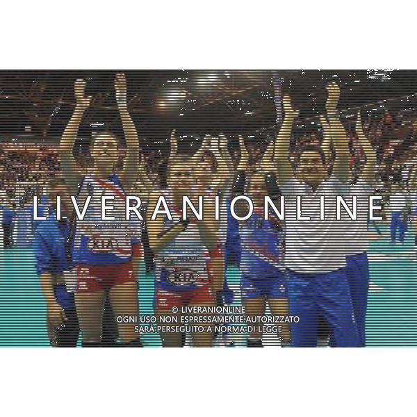 Final Four CEV Indesit Champions League Pallavolo Femminile Cannes (FRA) 4-04-2010 Foppapedretti Bergamo (ITA) - FenerbahceAcibadem Istanbul (TUR) finale per il 1° posto nella foto: esultanza per la vittoria della Foppapedretti Bergamo foto Garavaglia - ag. Aldo Liverani sas