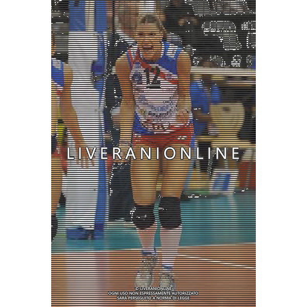 Final Four CEV Indesit Champions League Pallavolo Femminile Cannes (FRA) 4-04-2010 Foppapedretti Bergamo (ITA) - FenerbahceAcibadem Istanbul (TUR) finale per il 1° posto nella foto: Francesca Piccinini (Foppapedretti Bergamo) foto Garavaglia - ag. Aldo Liverani sas