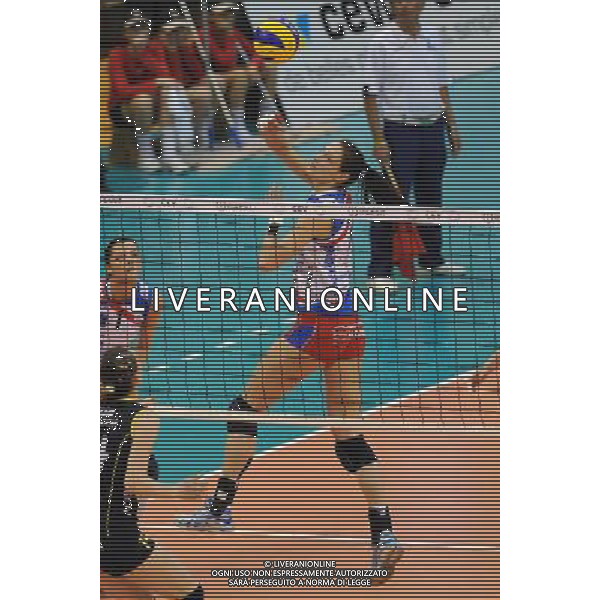 Final Four CEV Indesit Champions League Pallavolo Femminile Cannes (FRA) 4-04-2010 Foppapedretti Bergamo (ITA) - FenerbahceAcibadem Istanbul (TUR) finale per il 1° posto nella foto: Christiane Furst (Foppapedretti Bergamo) foto Garavaglia - ag. Aldo Liverani sas