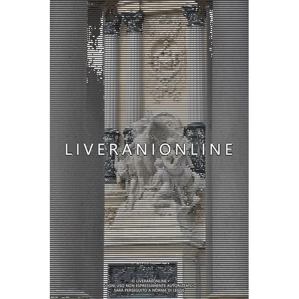 Retiro Park (Parque del Retiro) is a huge urban park located in Madrid Spain. The park features formal gardens, natural forests, a lake, a \'crystal\' palace and many beautiful sculptures and statues. Visitors to Madrid should most definitely allocate sufficient time to enjoy the many attractions located in the Retiro district of Madrid. USA OUT! ©Photoshot/Agenzia Aldo Liverani Sas - ITALY ONLY - VEDUTE DELLA CITTA\' DI MADRID - SPAGNA