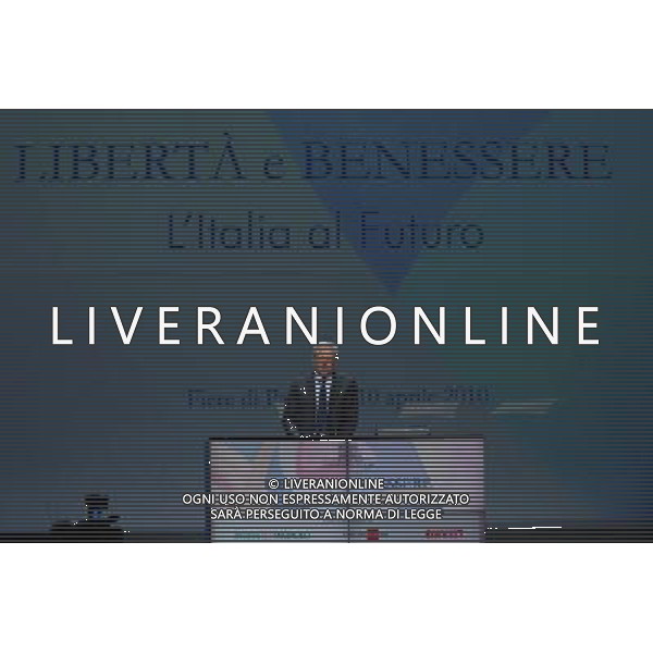FIERE DI PARMA 09/04/2010 PER I 100 ANNI DI CONFINDUSTRIA, CONVEGNO: \'LIBERTA\' E BENESSERE. L\' ITALIA AL FUTURO\' NELLA FOTO GIULIO TREMONTI © ROMANO/AGENZIA ALDO LIVERANI SAS