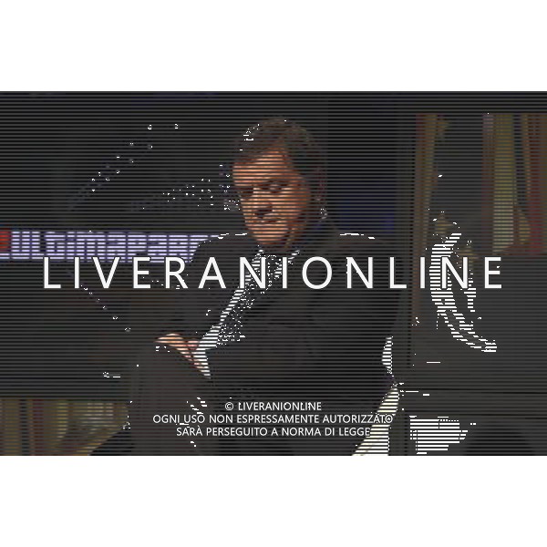 TRASMISSIONE TV: \' L\'ULTIMA PAROLA\' TITOLO DELLA PUNTATA: CHIAGNE E... In Lombardia, quattrocento sindaci consegnano la fascia tricolore perchŽ non hanno soldi. In Sicilia si assumono altri dipendenti pubblici: per fare cosa?. In Veneto i piccoli imprenditori si suicidano A Napoli c\' chi fa l\'elogio dell\'ammuina. Nord e Sud si dividono sui soldi e sulle colpe della politica. nella foto: Antonio PANZERI ( PD) foto Antonio Sorano - Ag. Aldo Liverani sas