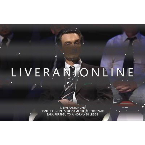 TRASMISSIONE TV: \' L\'ULTIMA PAROLA\' TITOLO DELLA PUNTATA: CHIAGNE E... In Lombardia, quattrocento sindaci consegnano la fascia tricolore perchŽ non hanno soldi. In Sicilia si assumono altri dipendenti pubblici: per fare cosa?. In Veneto i piccoli imprenditori si suicidano A Napoli c\' chi fa l\'elogio dell\'ammuina. Nord e Sud si dividono sui soldi e sulle colpe della politica. nella foto: Attilio FONTANA ( Lega Nord) foto Antonio Sorano - Ag. Aldo Liverani sas