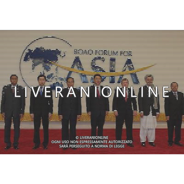 From left, East Timor\'s Deputy Prime Minister Jose Luis Guterres, Mongolia\'s Prime Minister Sukhbaatar Batbold, Laos\' President Choummaly Saygnasone, China\'s Vice President Xi Jinping, Denmark\'s prime minister Anders Rasmussen and Cambodian Senior Minister Chhay Than attend the Boao Forum for Asia (BFA) Annual Conference 2010 in Boao in south China\'s Hainan Province, Saturday, April 10, 2010. The BFA Annual Conference 2010 with the theme \'Green Recovery: Asia\'s Realistic Choice for Sustainable Growth\' officially opened in Hainan Saturday.(Photo By Ren Chenming/ColorChinaPhoto) - AG. ALDO LIVERANI SAS ITALY ONLY FORUM PER L\'ASIA CHE SI TIENE NELLA CITTA\' CINESE DI BOAO