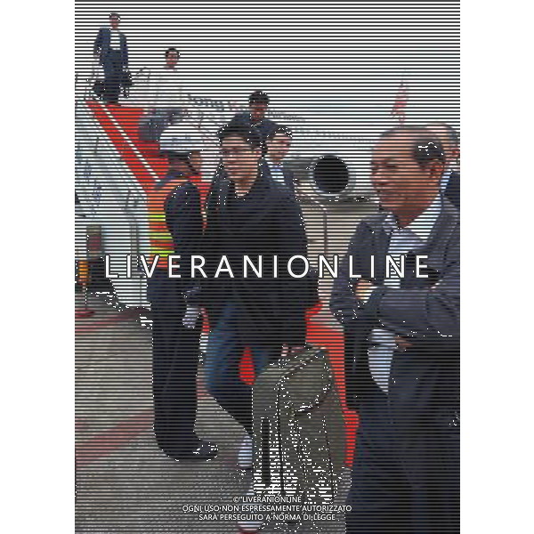 (100408) -- BOAO, April 8, 2010 -- Kai Kong Kenneth FOK(2nd, R, Front), Assistant to Governor Fok Ying Tung Foundation Ltd, arrives at the airport at Haikou, capital of south China\'s Hainan Province, April 8, 2010. Kai Kong Kenneth FOK arrived here Thursday to attend the 3-day Boao Forum for Asia (BFA) 2010 due to be held from April 9 to 11. Guo Cheng) (jl) ©Photosot/Agenzia Aldo Liverani Sas - ITALY ONLY: FORUM PER L\'ASIA 2010 CHE SI TIENE NELLA CITTA\' CINESE DI BOAO