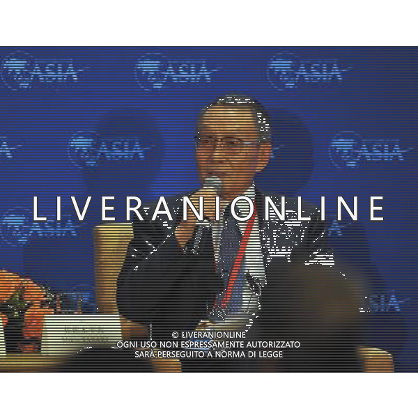 (100410) -- BOAO, April 10, 2010 () -- Mitsubishi Corporation Chairman Mikio Sasaki addresses the Luncheon Session: \'Trade Protectionism - A Real Threat to Recovery\' during Boao Forum for Asia (BFA) Annual Conference 2010 in Boao, a scenic town in south China\'s Hainan Province, April 10, 2010. Luncheon Session: \'Trade Protectionism - A Real Threat to Recovery\' was held here on Sunday. (/Guo Cheng) (jl) ©Photosot/Agenzia Aldo Liverani Sas - ITALY ONLY: FORUM PER L\'ASIA 2010 CHE SI TIENE NELLA CITTA\' CINESE DI BOAO