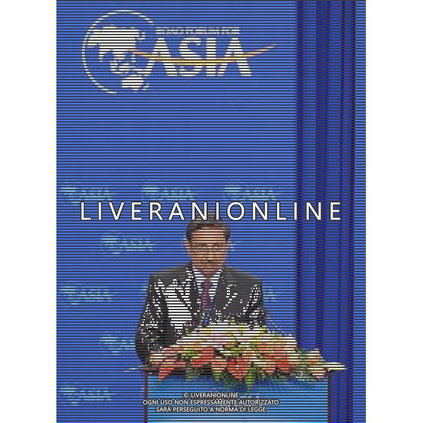 (100410) -- BOAO, April 10, 2010 () -- Mohamed Al-Mady, CEO of Saudi Basic Industries Corporation, addresses the opening plenary of Boao Forum for Asia (BFA) Annual Conference 2010 in Boao, a scenic town in south China\'s Hainan Province, April 10, 2010. The BFA Annual Conference 2010 with the theme \'Green Recovery: Asia\'s Realistic Choice for Sustainable Growth\' officially opened here Saturday. (/Zhao Yingquan) (jl) ©Photosot/Agenzia Aldo Liverani Sas - ITALY ONLY: FORUM PER L\'ASIA 2010 CHE SI TIENE NELLA CITTA\' CINESE DI BOAO