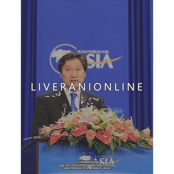 (100410) -- BOAO, April 10, 2010 () -- Mongolian Prime Minister Sukhbaatar Batbold addresses the opening plenary of Boao Forum for Asia (BFA) Annual Conference 2010 in Boao, a scenic town in south China\'s Hainan Province, April 10, 2010. The BFA Annual Conference 2010 with the theme \'Green Recovery: Asia\'s Realistic Choice for Sustainable Growth\' officially opened here Saturday. (/Fan Rujun) (jl) ©Photosot/Agenzia Aldo Liverani Sas - ITALY ONLY: FORUM PER L\'ASIA 2010 CHE SI TIENE NELLA CITTA\' CINESE DI BOAO