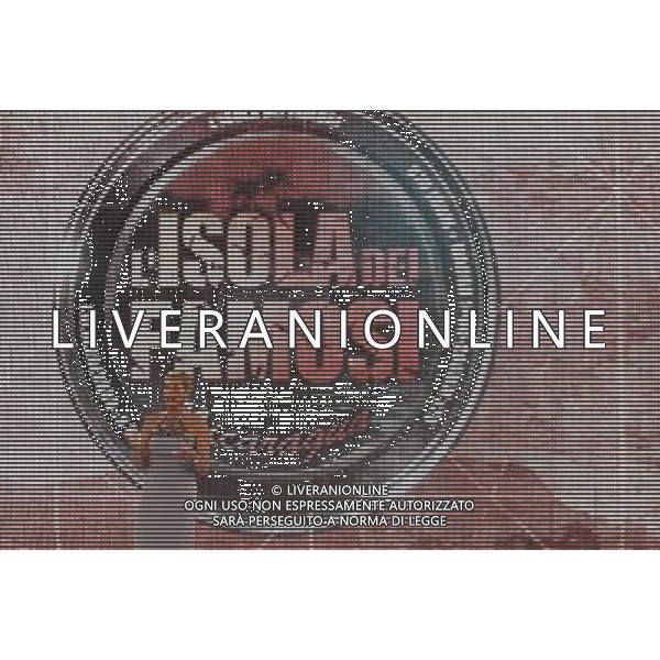 TRASMISSIONE TV: \' L\' ISOLA DEI FAMOSI - NICARAGUA\' nella foto: Simona VENTURA ( vestito GUCCI) © Antonio Sorano - Ag. Aldo Liverani sas