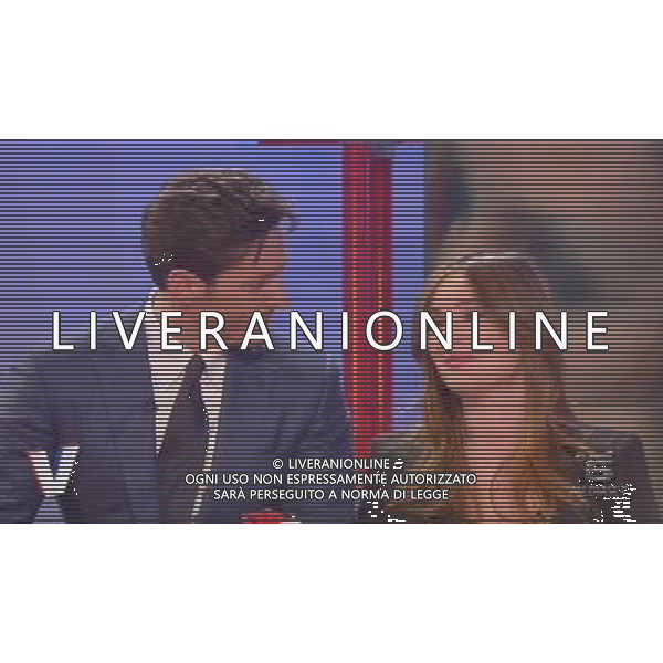 TRASMISSIONE TELEVISIVA\'VERISSIMO\' 17/04/2010 NELLA FOTO PIERSILVIO BERLUSCONI ENTRA NEGLI STUDI TELEVISIVI CON TRE ROSE PER SILVIA TOFFANIN ALL\'ULTIMA PUNTATA PRIMA DEL PARTO. IMMAGINI TELEVISIVE CANALE 5 OBBLIGATORIO CITARE LA FONTE TELEVISIVA AG ALDO LIVERANI