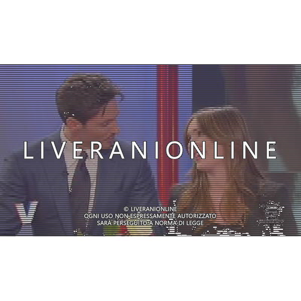 TRASMISSIONE TELEVISIVA\'VERISSIMO\' 17/04/2010 NELLA FOTO PIERSILVIO BERLUSCONI ENTRA NEGLI STUDI TELEVISIVI CON TRE ROSE PER SILVIA TOFFANIN ALL\'ULTIMA PUNTATA PRIMA DEL PARTO. IMMAGINI TELEVISIVE CANALE 5 OBBLIGATORIO CITARE LA FONTE TELEVISIVA AG ALDO LIVERANI