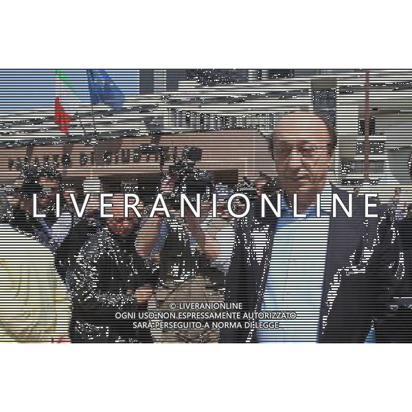 NAPOLI 20 APRILE 2010 PALAZZO DI GIUSTIZIA PROCESSO CALCIOPOLI NELLA FOTO : LUCIANO MOGGI ESCE DAL TRIBUNALE FOTO MOSCA AG.ALDO LIVERANI