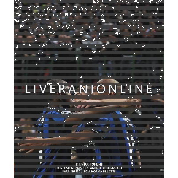 Champions League 2009/2010 Semifinale Andata Milano - 20.04.2010 Inter-Barcellona Nella Foto: ESULTANZA DOPO IL GOL DI MAICON DEL 2-1 /Ph.Vitez-Ag. Aldo Liverani