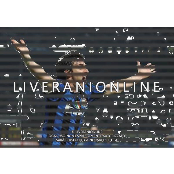 Champions League 2009/2010 Semifinale Andata Milano - 20.04.2010 Inter-Barcellona Nella Foto: ESULTANZA DOPO IL GOL DI DIEGO MILITO DEL 3-1 /Ph.Vitez-Ag. Aldo Liverani