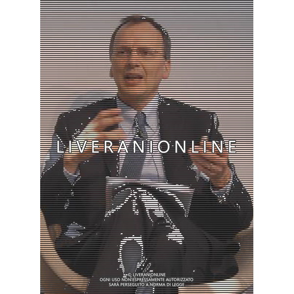 MILANO 20/4/2010 SOLE 24 ORE VIA MONTEROSA, 91 FORUM BANCA \' IMPRESA. DIBATITO SUL RILANCIO INDUSTRIALE E FINANZIARIO: I PROTAGONISTI A CONFRONTO NELLA FOTO GREGORIO DE FELICE RESPONSABILE STUDI E RICERCHE INTESA SANPAOLO FOTO ROMANO/AG ALDO LIVERANI
