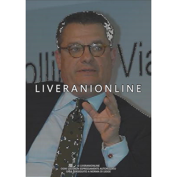 MILANO 20/4/2010 SOLE 24 ORE VIA MONTEROSA, 91 FORUM BANCA \' IMPRESA. DIBATITO SUL RILANCIO INDUSTRIALE E FINANZIARIO: I PROTAGONISTI A CONFRONTO NELLA FOTO FEDERICO IMBERT CEO CREDIT SUISS IN ITALIA FOTO ROMANO/AG ALDO LIVERANI