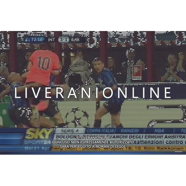 INFORTUNIO DI MAICON IN UNO SCONTRO CON MESSI (PERDITA DUE DENTI) NELLA SEMIFINALE DI ANDATA TRA INTER - BARCELLONA PH.ALDO LIVERANI SAS OBBLIGATORIO CITARE LA FONTE TELEVISIVA SKY SPORT 24