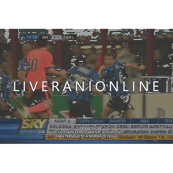 INFORTUNIO DI MAICON IN UNO SCONTRO CON MESSI (PERDITA DUE DENTI) NELLA SEMIFINALE DI ANDATA TRA INTER - BARCELLONA PH.ALDO LIVERANI SAS OBBLIGATORIO CITARE LA FONTE TELEVISIVA SKY SPORT 24