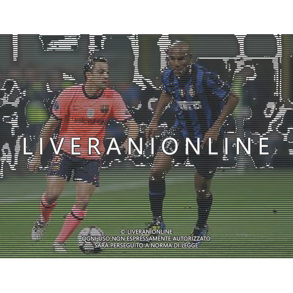 Milano 20-04-2010 Champions League 2009/2010 inter-barcellona 3:1 nella foto maicon e xavi hernandez ph marco luzzani/ag aldo liverani s.a.s.