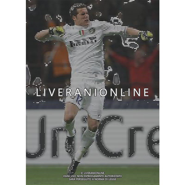 Milano 20-04-2010 Champions League 2009/2010 inter-barcellona 3:1 nella foto julio cesar esulta ph marco luzzani/ag aldo liverani s.a.s.