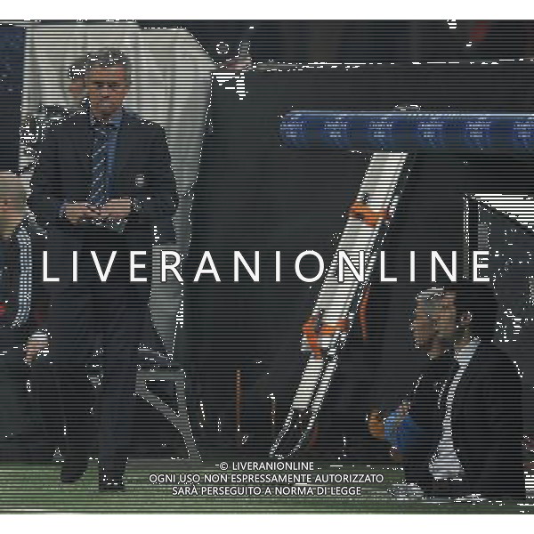 Champions League 2009/2010 Semifinale Andata Milano - 20.04.2010 Inter-Barcellona Nella Foto:MOURINHO JOSE\'-FIGO LUIS /Ph.Vitez-Ag. Aldo Liverani