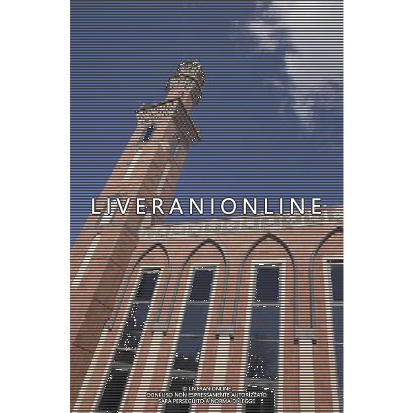 Madni Mosque in Bradford ©Photoshot/Agenzia Aldo Liverani Sas - ITALY ONLY - MOSCHEA