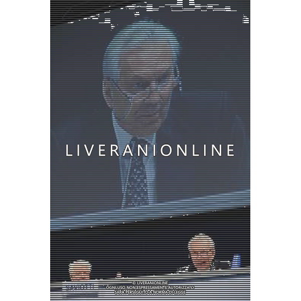 Assemblea dei soci del Banco Popolare presso lo Sporting Village Novara 24-04-2010 nella foto: l\'intervento dell\'amministratore delegato del gruppo Pier Francesco Saviotti foto Garavaglia - ag. Aldo Liverani sas