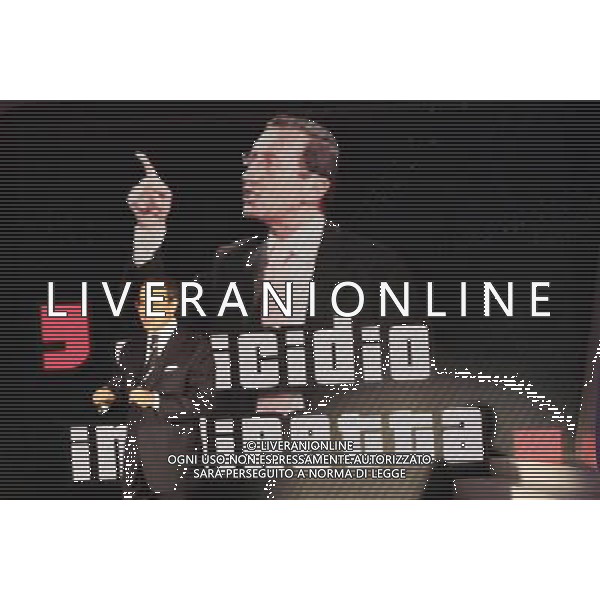 TRASMISSIONE TV: \' L\'ULTIMA PAROLA\' nella foto: GIANLUIGI PARAGONE - GIANFRANCO FINI © Antonio Sorano - Ag. Aldo Liverani sas 