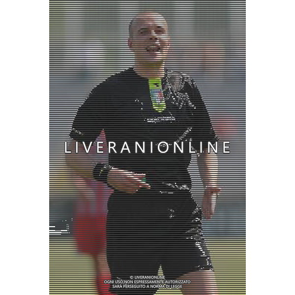 Campionato Lega PRO 1° Divisione Novara 25-04-2010 Novara - Cremonese nella foto: l\'arbitro della gara il sig. Corletto Andrea di Castelfranco Veneto foto Garavaglia - ag. Aldo Liverani sas