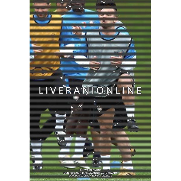 APPIANO GENTILE (CO) 27/4/2010 ALLENAMENTO DELL\' INTER PRIMA DELLA PARTENZA PER INCONTRARE IL BARCELLONA IN CHAMPIONS LEAGUE NELLA FOTO WESLEY SNEIJDER ©ROMANO/AGENZIA ALDO LIVERANI SAS