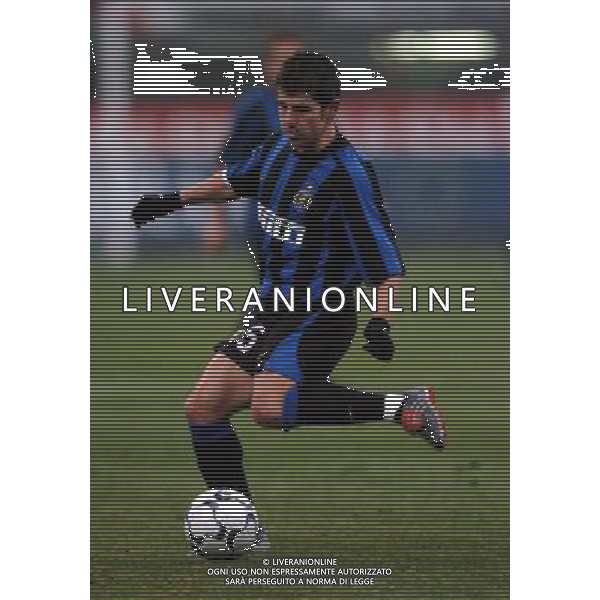 Milano 22/01/2004 coppa italia TIM CUP 2003/04 inter-udinese 3:1 nella foto emre belozoglu ph marco luzzani/ag aldo liverani s.a.s.