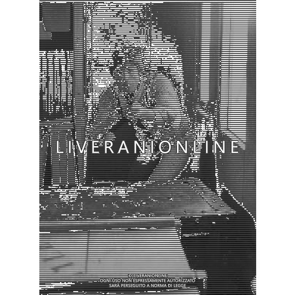 ARCHIVIO GIOVANNI LIVERANI NELLA FOTO NINO BENVENUTI AG ALDO LIVERANI