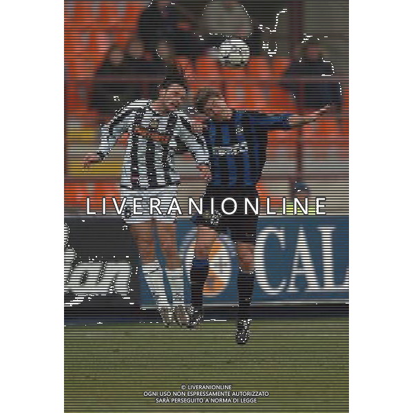 Milano 22/01/2004 coppa italia TIM CUP 2003/04 inter-udinese 3:1 nella foto helveg e jankulovski ph marco luzzani/ag aldo liverani s.a.s.