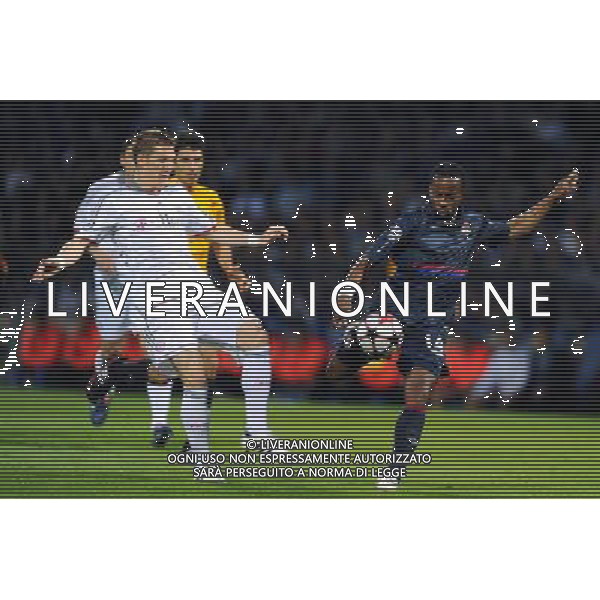 27/04/2010 CHAMPIONS LEAGUE Stade Gerland LIONE BAYERN MONACO semifinale di ritorno di champions league nella foto Sidney GOVOU / BAstien SCHWEINSTEIGER Photo Icon Sport/ALDO LIVERANI ITALY ONLY *** Local Caption ***
