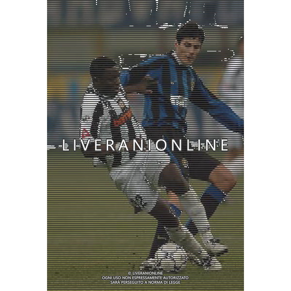 Milano 22/01/2004 coppa italia TIM CUP 2003/04 inter-udinese 3:1 nella foto muntari e cruz ph marco luzzani/ag aldo liverani s.a.s.