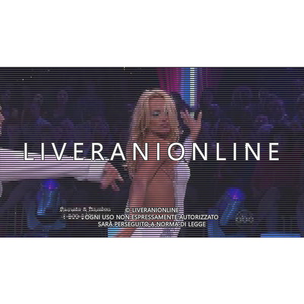 programma tv: \' Dancing with the Stars 2010 - Season 10 - Week 5. ( Ballando con le stelle - versione inglese) Pictured: Pamela Anderson and Damian Whitewood © PLANET PHOTOS - Ag. Aldo Liverani sas ITALY ONLY 