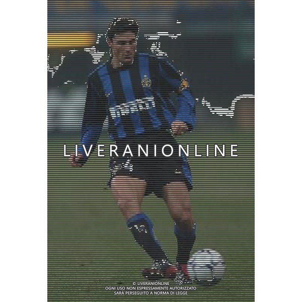 Milano 22/01/2004 coppa italia TIM CUP 2003/04 inter-udinese 3:1 nella foto zanetti javier ph marco luzzani/ag aldo liverani s.a.s.