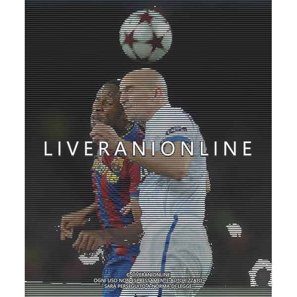 Champions League 2009/2010 Semifinale Ritorno Barcellona - 28.04.2010 Barcellona-Inter Nella Foto:ESTEBAN CAMBIASSO-TOURE\' /Ph.Vitez-Ag. Aldo Liverani