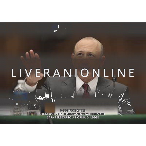 (100427) -- WASHINGTON, April 27, 2010 () -- Lloyd Blankfein, Chairman and Chief Executive Officer of the Goldman Sachs Group Inc., attends the investigations hearing on Wall Street and the Financial Crisis: The Role of Investment Banks, at US Senate Permanent Subcommittee of the Homeland Security and Government Affairs, in Washington D.C., the United States, April 27, 2010. (/Zhang Jun) (zw) ©Photoshot/Agenzia Aldo Liverani Sas - ITALY ONLY - Audizione di Lloyd Blankfein Presidente e Amministratore esecutivo della Goldman Sachs nell\'inchiesta su Wall Street e crisi finanziaria