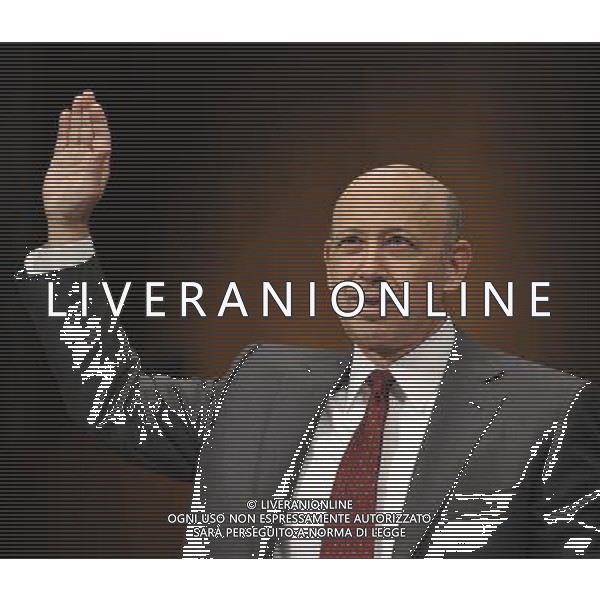 (100427) -- WASHINGTON, April 27, 2010 () -- Lloyd Blankfein, Chairman and Chief Executive Officer of the Goldman Sachs Group Inc., attends the investigations hearing on Wall Street and the Financial Crisis: The Role of Investment Banks, at US Senate Permanent Subcommittee of the Homeland Security and Government Affairs, in Washington D.C., the United States, April 27, 2010. (/Zhang Jun) (zw) ©Photoshot/Agenzia Aldo Liverani Sas - ITALY ONLY - Audizione di Lloyd Blankfein Presidente e Amministratore esecutivo della Goldman Sachs nell\'inchiesta su Wall Street e crisi finanziaria