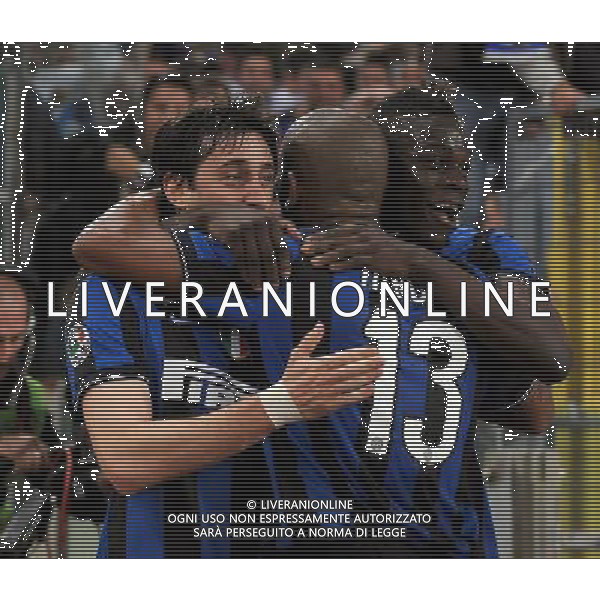 Coppa Italia TIM Cup 2009/2010 Finale Roma - 05.05.2010 Inter-Roma Nella Foto:MILITO ESULTA CON MAICON E BALOTELLI /Ph.Vitez-Ag. Aldo Liverani